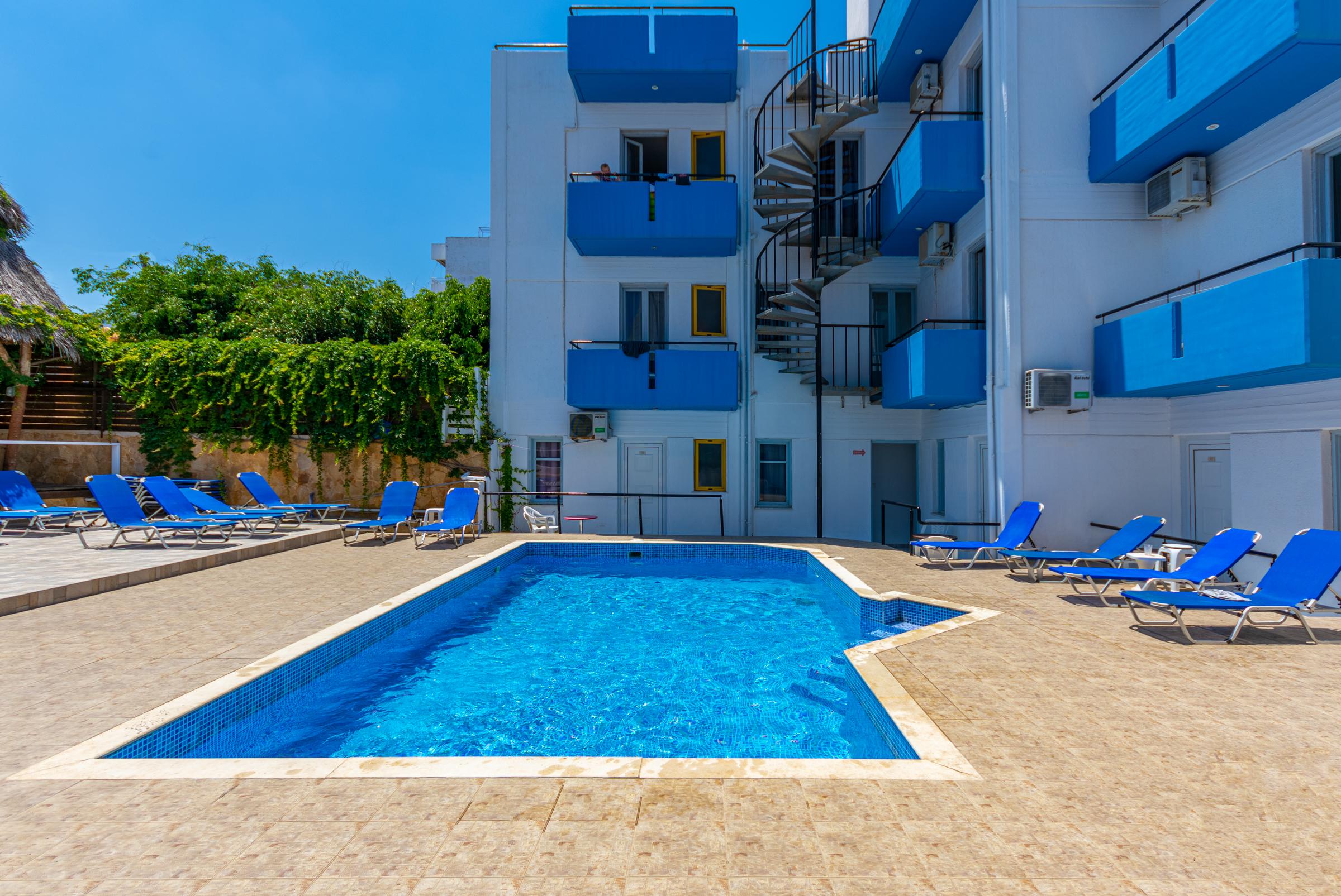 Simple Hotel Hersonissos Blue 外观 照片