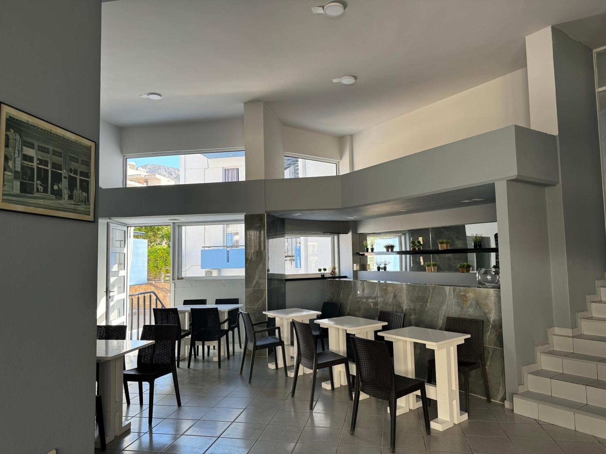 Simple Hotel Hersonissos Blue 外观 照片