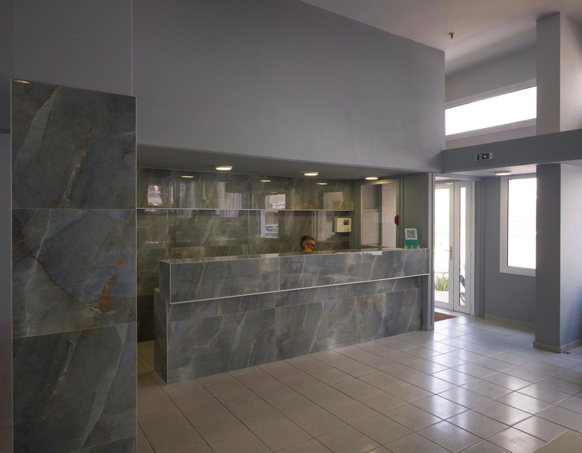Simple Hotel Hersonissos Blue 外观 照片