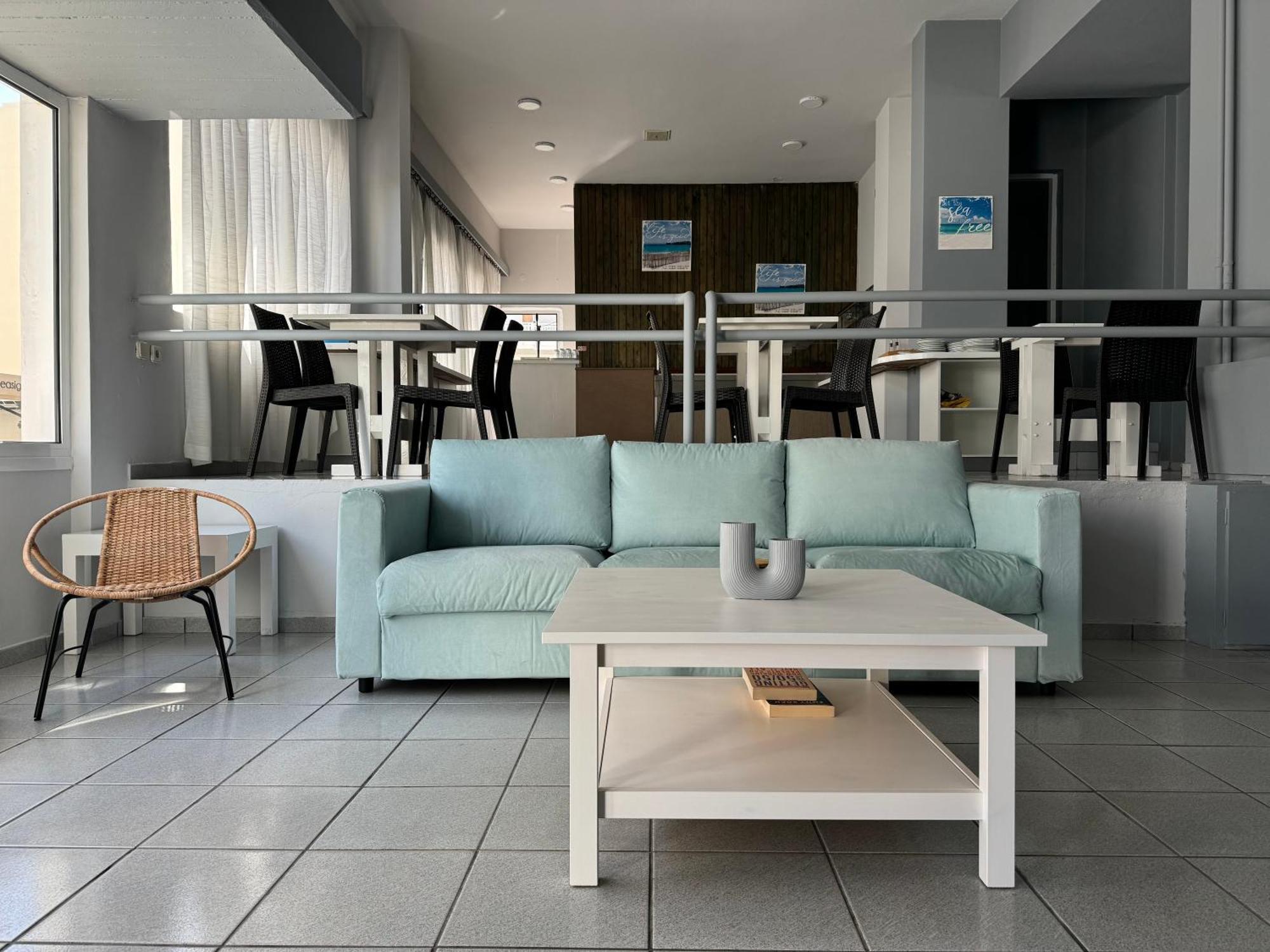 Simple Hotel Hersonissos Blue 外观 照片