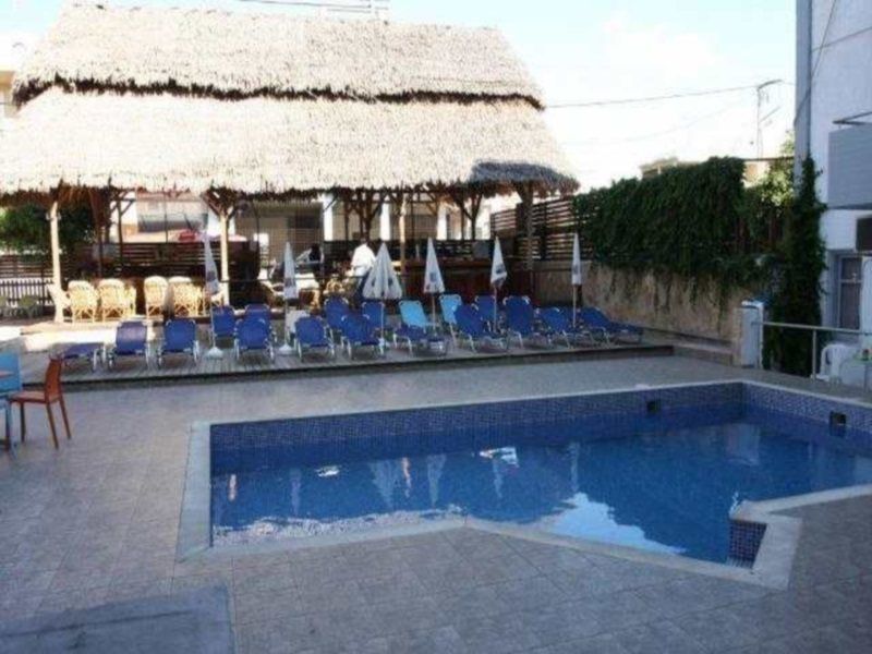 Simple Hotel Hersonissos Blue 外观 照片